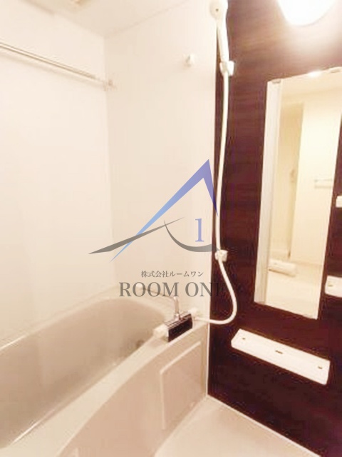 バス・シャワールーム　お風呂です。