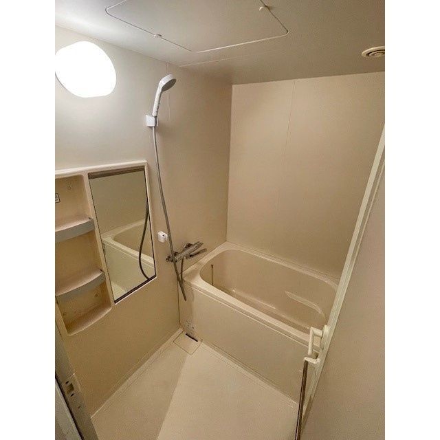 バス・シャワールーム　コンフォリア大山　板橋区大山町