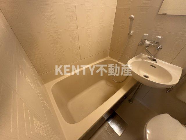 バス・シャワールーム　お風呂です