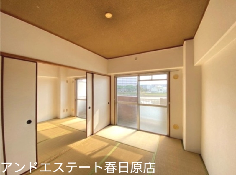 居室・リビング　別号室の写真です