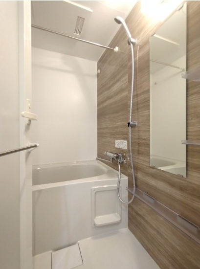 バス・シャワールーム　風呂