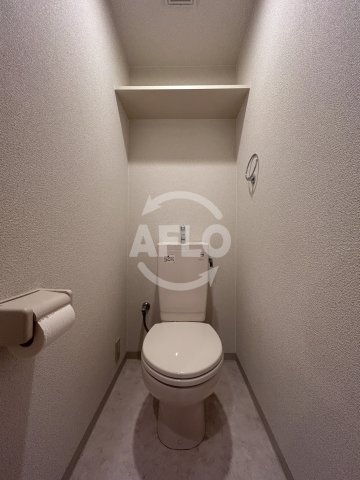 トイレ　ASTIA-V　トイレ