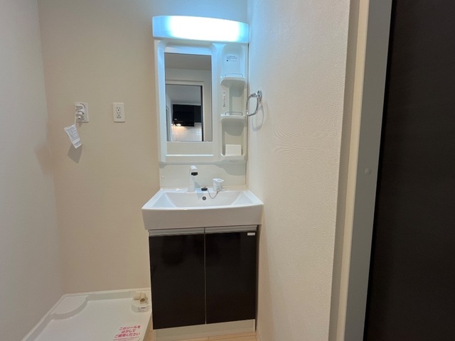 洗面設備　洗髪洗面化粧台