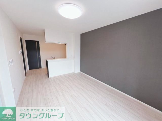 居室・リビング　お問合せはタウンハウジングまで！※現地待合わせ相談可能