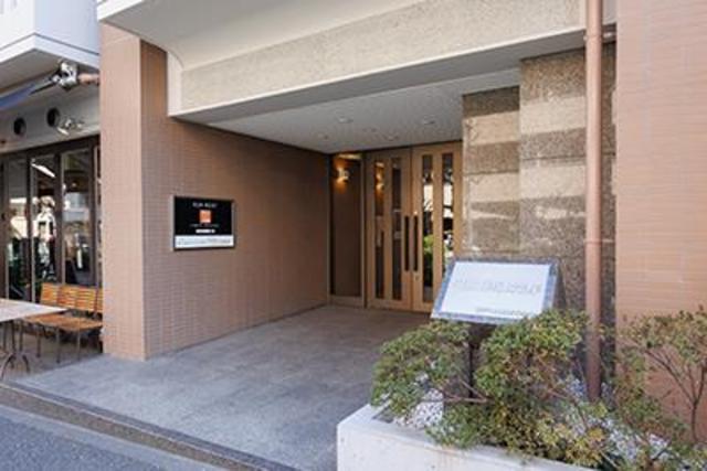 エントランス　建物の内部です