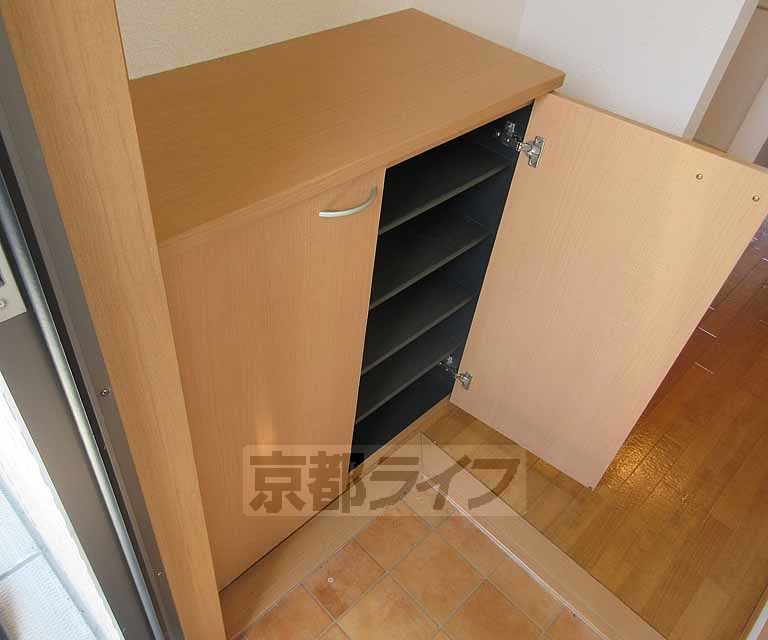 収納　シューズボックスつき！