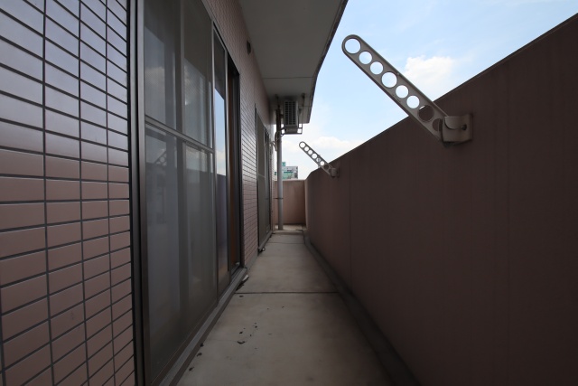 バルコニー　※別室の参考写真の為、現況優先です。