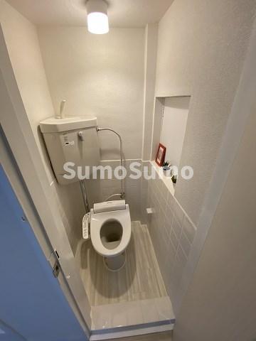 トイレ　落ち着いたトイレです