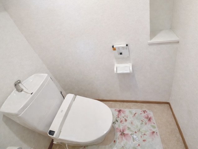 トイレ　現況優先です。