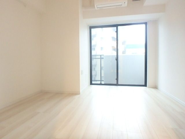 居室・リビング　★お部屋です★