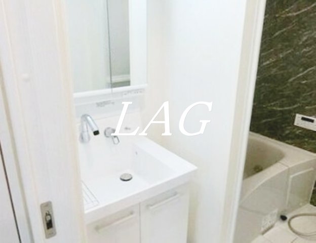 洗面設備　洗面台です。