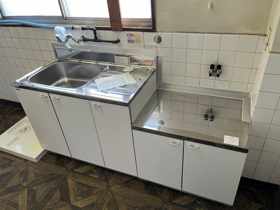 キッチン　※別部屋の写真です