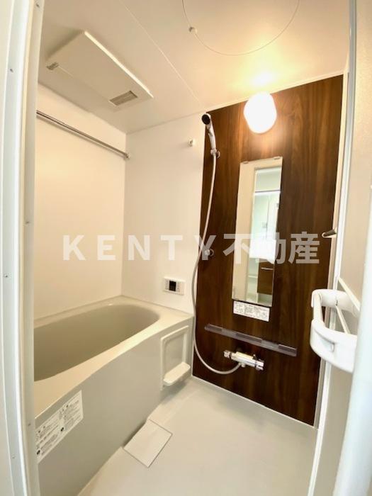 バス・シャワールーム　お風呂で日々の疲れを落としましょう