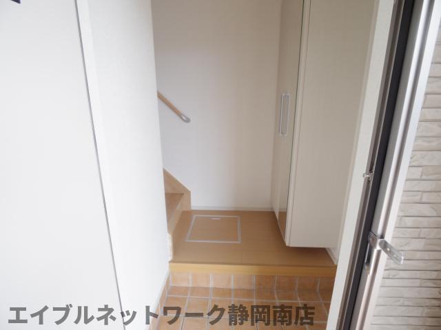 玄関　同イメージ