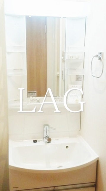 洗面設備　洗面台です。