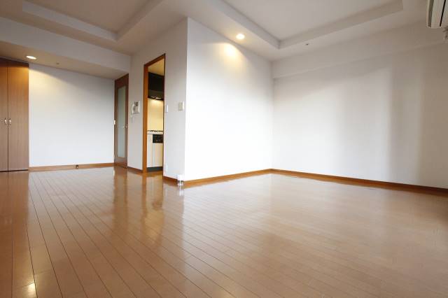 居室・リビング　１３０９号室撮影。