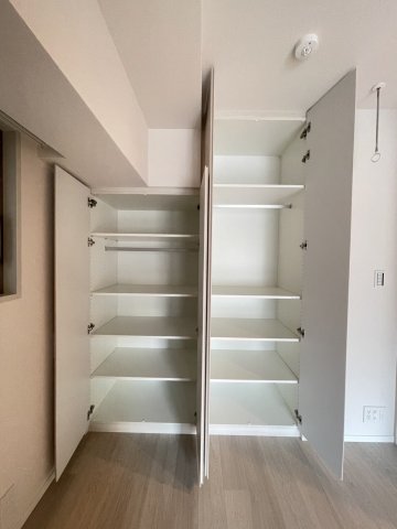 収納　※別部屋の参考写真です。