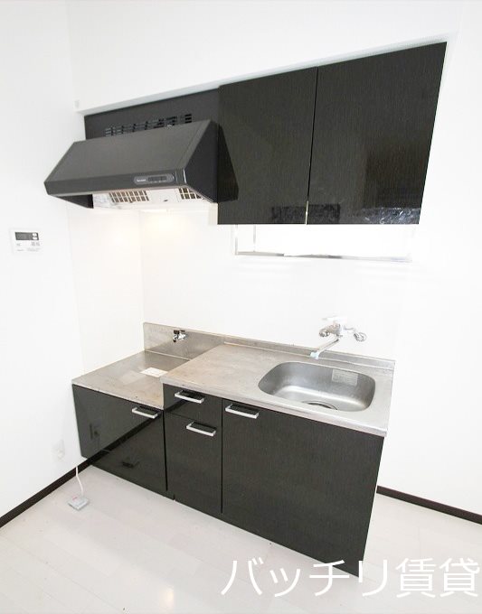 キッチン　＊画像は別部屋の為イメージ、現状を優先致します