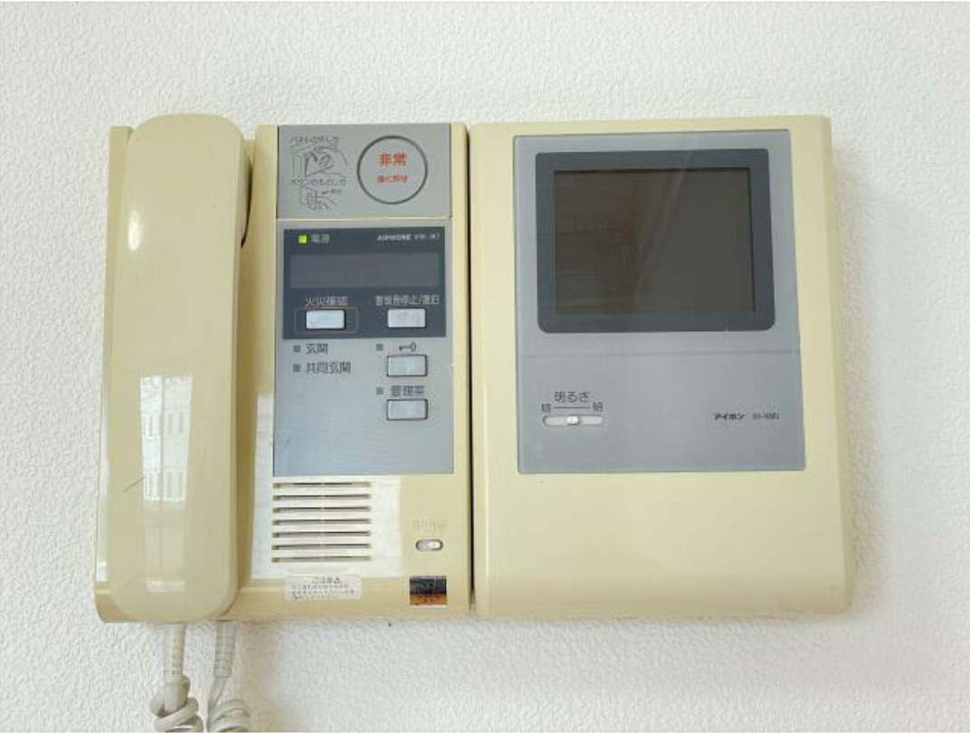 セキュリティ　インターホンです