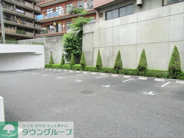 駐車場　★タウンハウジング目黒店取り扱い★