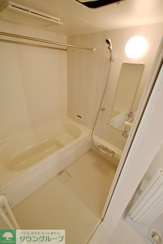 バス・シャワールーム　バス
