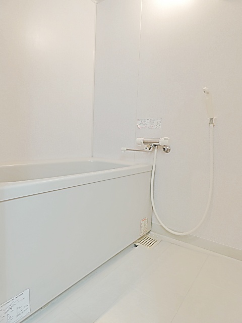 バス・シャワールーム　お風呂です