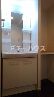 洗面設備　洗面所