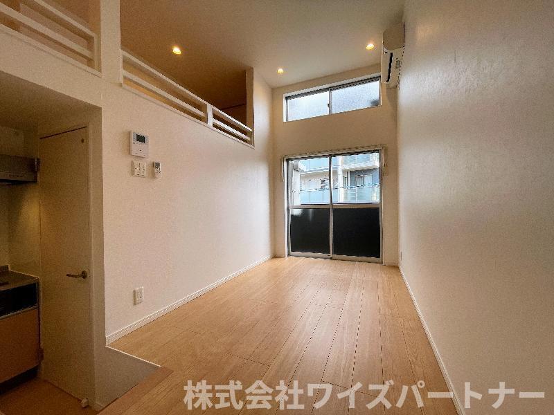 居室・リビング　※同型タイプの為、現状優先