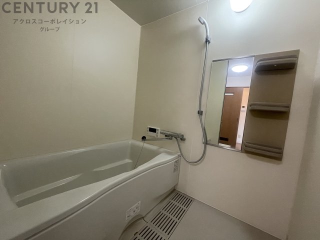 バス・シャワールーム　追い炊き機能付きのバスルーム♪