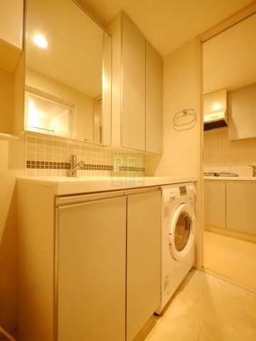 洗面設備　レジディア文京音羽II(参考画像)