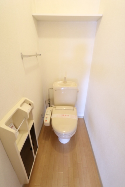 トイレ　温水洗浄便座♪