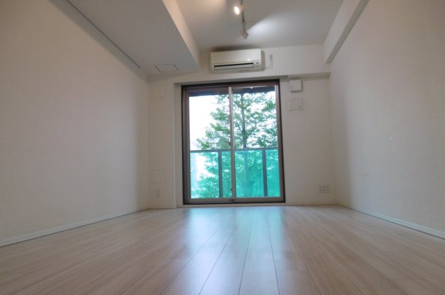 居室・リビング　居室※別部屋参考写真