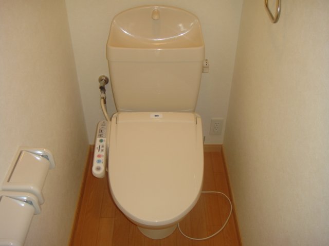 トイレ　ウォシュレット