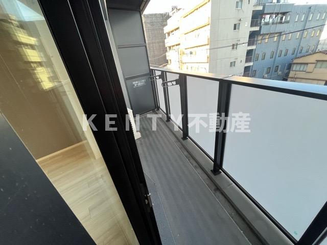 バルコニー　バルコニーがあります