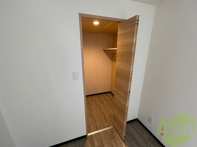 収納　クローゼットがありました。お洋服や荷物はここへ