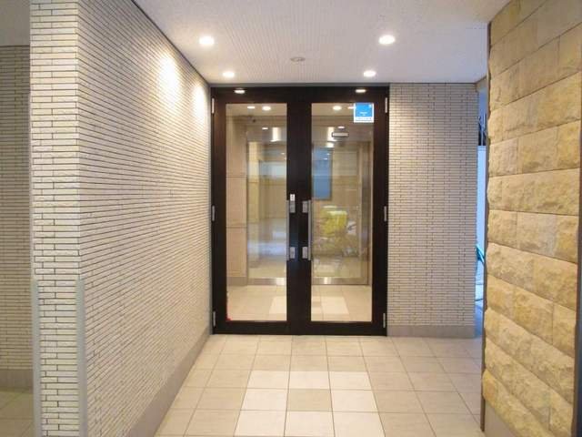 エントランス　建物の内部です