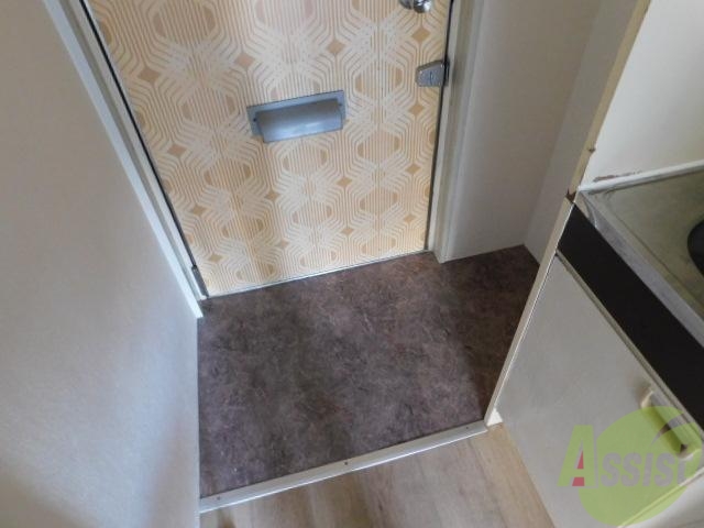 玄関　ダブルロックの玄関