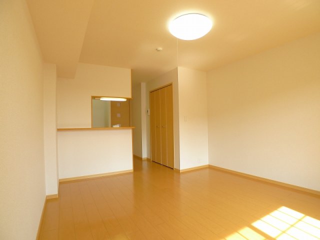 居室・リビング　使いやすい居間です