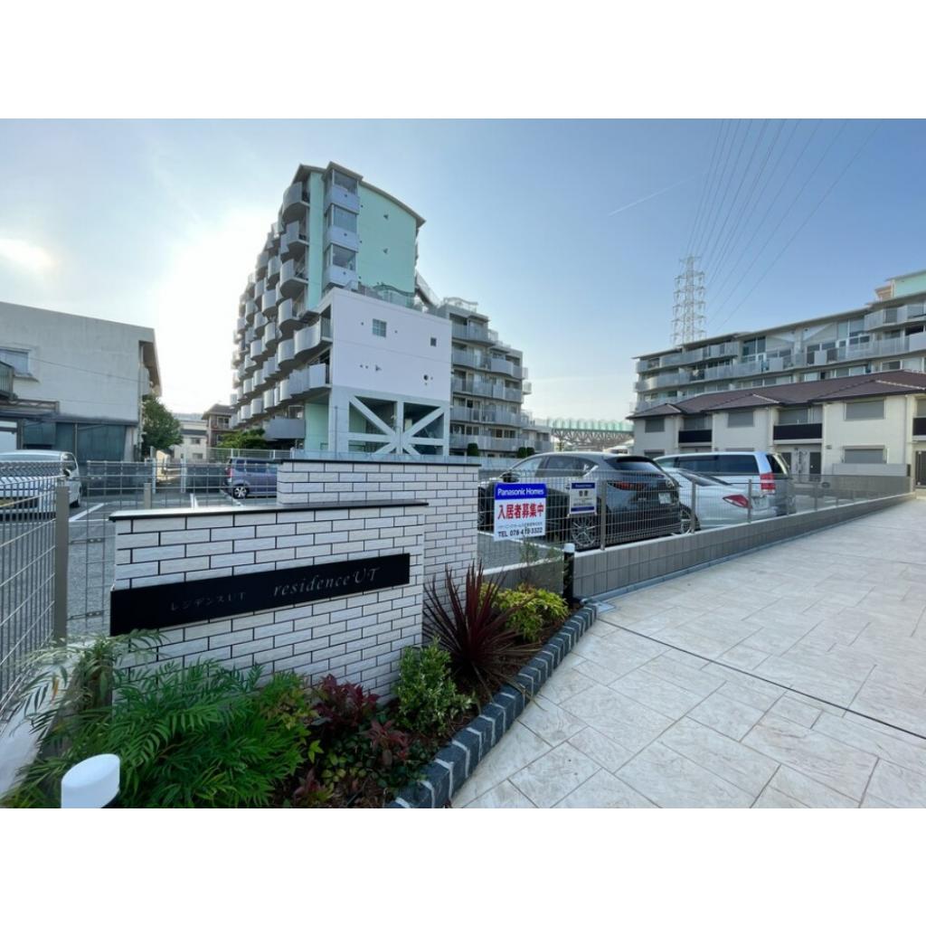 建物外観　落ち着いた雰囲気の外観です