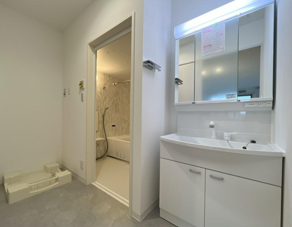 洗面設備　忙しい朝には欠かせない洗面所です