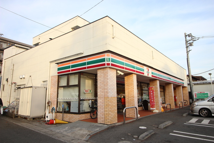 コンビニ　セブンイレブン 川崎菅生2丁目店（コンビニ）まで610m