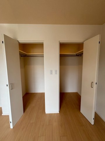 収納　★ダブルウォークインクローゼット★