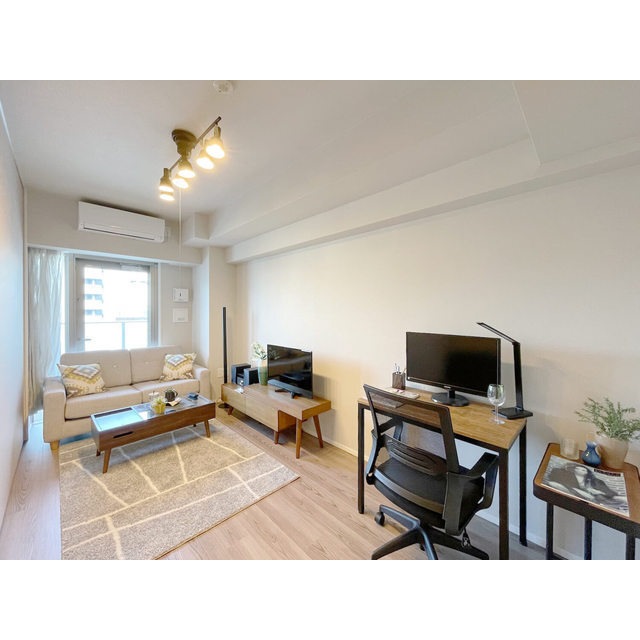 居室・リビング　家具・家電の備え付けはありません