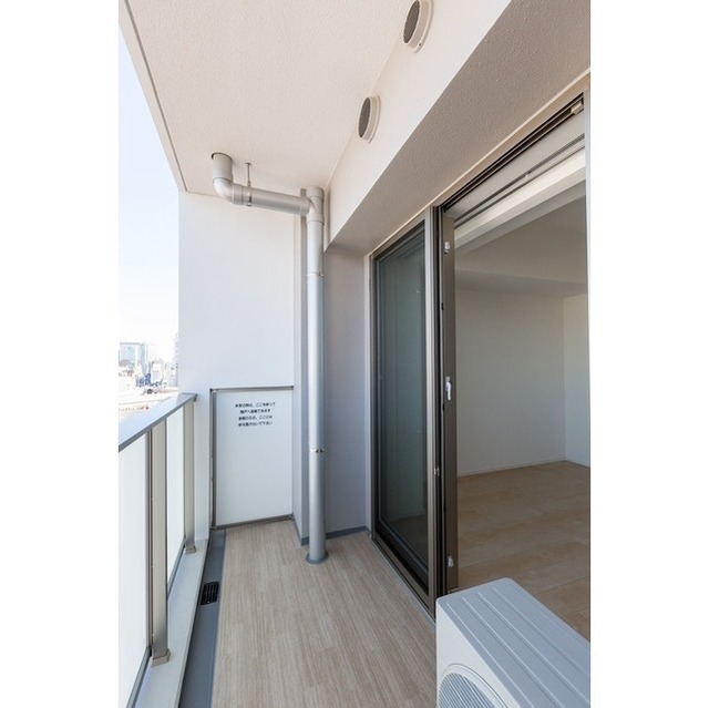 バルコニー　写真はイメージ画像です。現状と異なる場合は現状優先となります