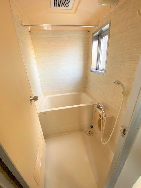 バス・シャワールーム　☆ゆったりくつろげるお風呂☆