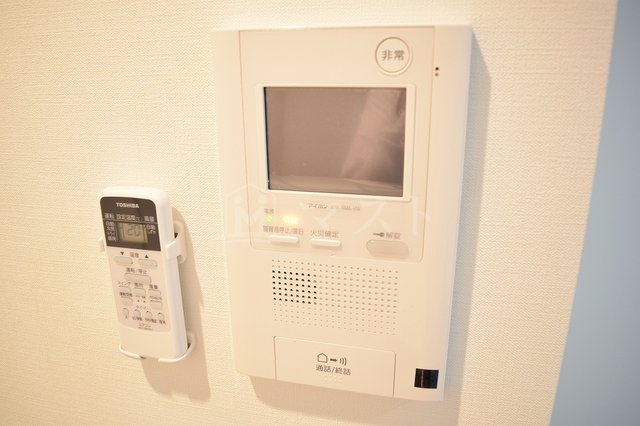 セキュリティ　モニター付インターホン