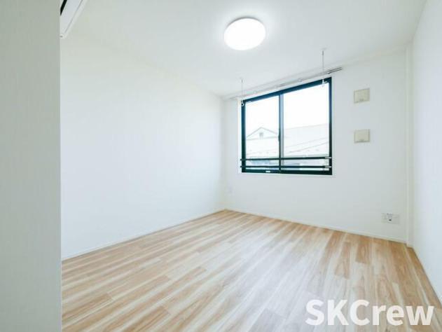 居室・リビング　別号室の写真です