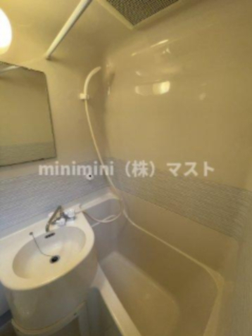 バス・シャワールーム　別部屋参考写真