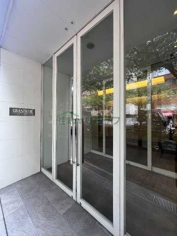 エントランス　グランディオール広尾テラス