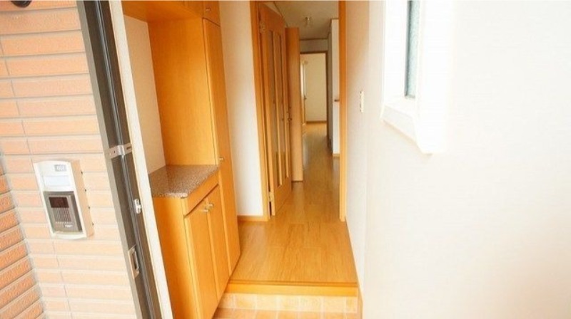 玄関　図面と現状に相違がある場合には現状を優先